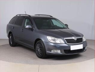 �koda Octavia Elegance 2.0 TDI, Xenony