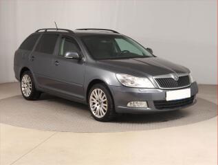 �koda Octavia Elegance 2.0 TDI, Xenony