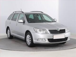 �koda Octavia 2.0 TDI, Xenony, Tempomat