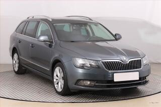�koda Superb 2.0 TDI, K��e, Navi, Bi-Xenony