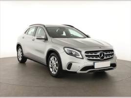 Mercedes-Benz GLA 200d 4MATIC, NOV V R,4X4