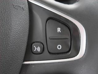 Renault Clio (2019) 0.9 TCe, ČR,1.maj, Tempomat - náhled 18