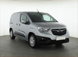Opel Combo 1.5 CDTI, 3M�sta, �R