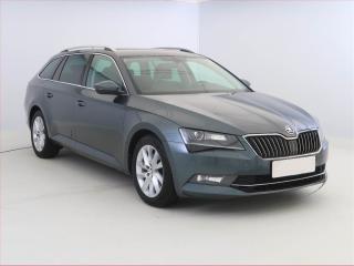 koda Superb Style Plus 1.6 TDI, Ke, Navi
