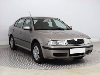 �koda Octavia 1.6, nov� STK, Ta�n�