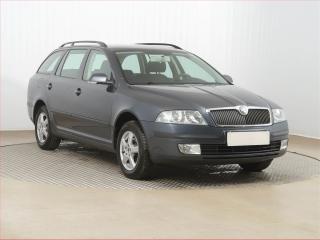 koda Octavia Elegance 1.6, Tempomat