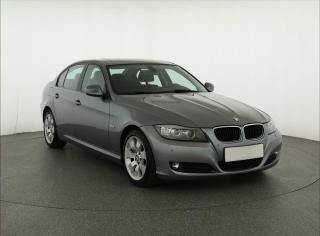 BMW 318 i, Automat, Navi, Xenony