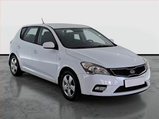 Kia Ceed 1.6 CRDi, po STK, jezd� dob�e