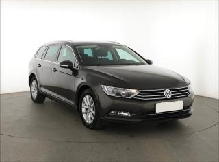 Volkswagen Passat 1.6 TDI, K��e, Navi, Tempomat