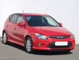 Hyundai i30 1.4 CVVT, Serv.kniha