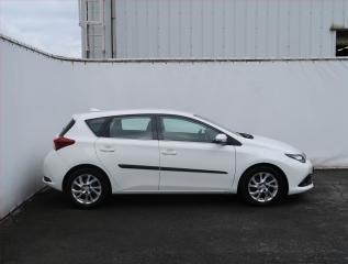 Toyota Auris (2017) 1.3 Dual VVT-i, ČR,1.maj - náhled 6