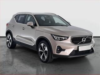 Volvo XC40 Plus B3