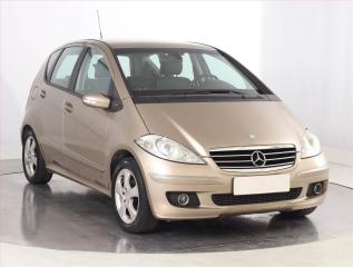 Mercedes-Benz A 150 , Klima, udrovan