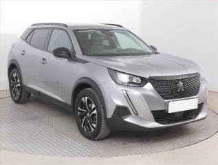 Peugeot 2008 Allure 1.2 PureTech, Automat