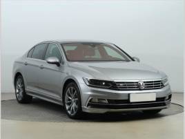 Volkswagen Passat R-Line 2.0 TDI, R-Line, esk