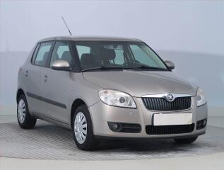 �koda Fabia 1.2 12V, po STK, udr�ovan�