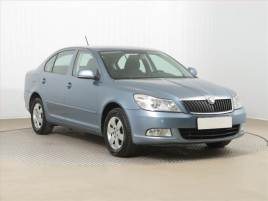 koda Octavia 1.6 TDI, Serv.kniha, Tempomat