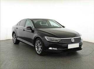 Volkswagen Passat Highline 2.0 TDI, Serv.kniha