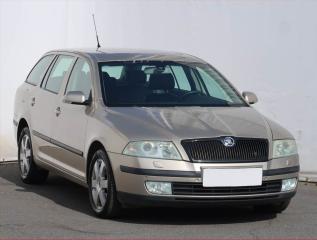 koda Octavia Elegance 2.0 TDI, Automat