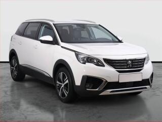 Peugeot 5008 PureTech 130, 7�m�st, �R,1.maj