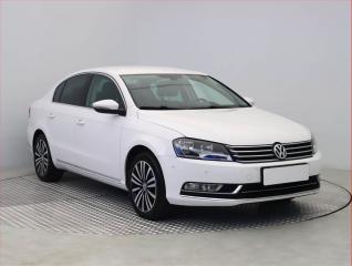 Volkswagen Passat Comfortline 2.0 TDI, Navi