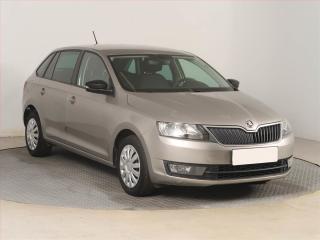 koda Rapid Spaceback 1.2 TSI, Xenony