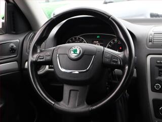 Hyundai i30 (2024) Comfort 1.0 T-GDI, ČR,1.maj - náhled 16