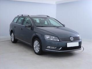 Volkswagen Passat 1.6 TDI, po STK, Ta�n�