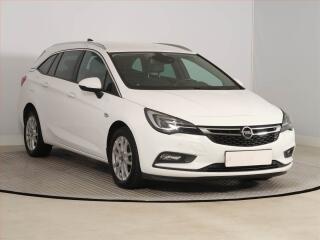 Opel Astra 1.6 BiCDTI, Serv.kniha, Navi