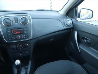 Dacia Sandero (2014) 0.9 TCe - náhled 8