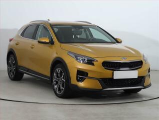 Kia XCeed 1.4 T-GDI, Serv.kniha, K��e