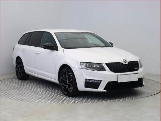 koda Octavia RS 2.0 TSI, Ke, Bi-Xenony
