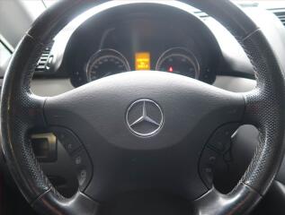 Mercedes-Benz Viano (2007) Trend 2.2 CDI, ČR - náhled 16