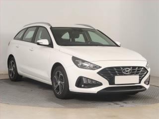Hyundai i30 Comfort 1.5 DPI, R,1.maj