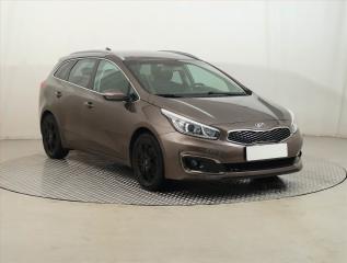 Kia Ceed 1.6 i, Serv.kniha, Navi