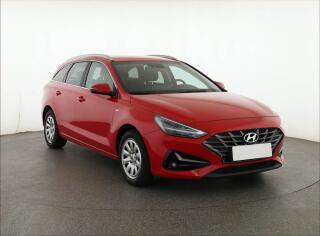 Hyundai i30 1.5 T-GDI MHEV, Serv.kniha