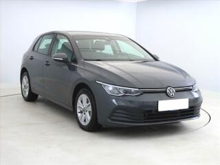 Volkswagen Golf Life 1.0 eTSI