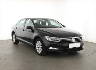 Volkswagen Passat 1.8 TSI, Navi, Tempomat