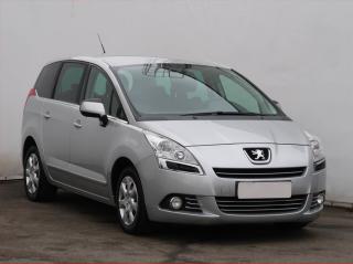 Peugeot 5008 1.6 HDi, 7mst, Serv.kniha