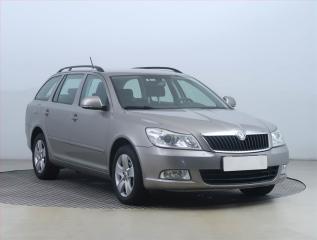 koda Octavia Elegance 2.0 TDI, Serv.kniha