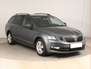 koda Octavia 1.0 TSI, Tempomat