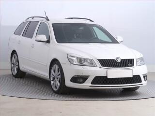 �koda Octavia RS 2.0 TSI, Navi, Xenony