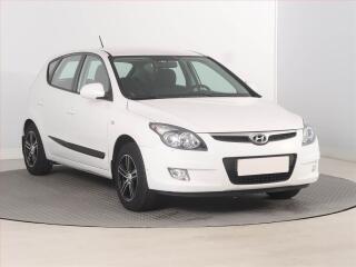 Hyundai i30 1.4 CVVT, po STK, dobr� stav