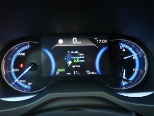Toyota RAV4 (2019) 2.5 Hybrid - náhled 11