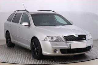 �koda Octavia RS 2.0 TFSI, Xenony, Tempomat
