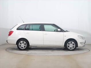 Mercedes-Benz Třídy C (2014) AMG Paket C 200 CDI, Kůže - náhled 6