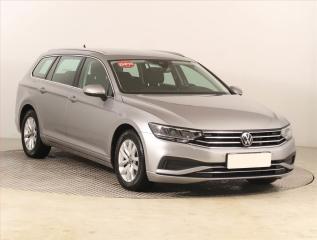 Volkswagen Passat 1.5 TSI, DPH, R