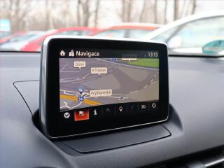 Mazda 2 (2015) 1.5 16V, Automat, Navi - náhled 15