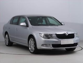 �koda Superb 1.4 TSI, Serv.kniha, Xenony