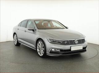 Volkswagen Passat R-Line 2.0 TSI